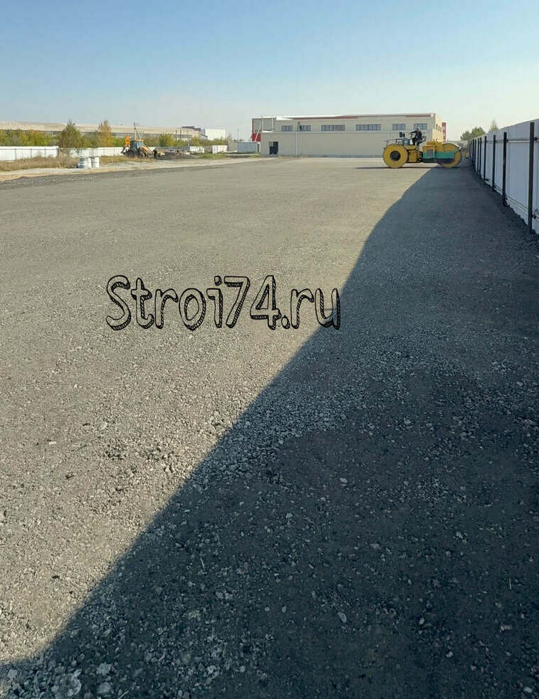 Процес укладки асфальтовой крошки в Челябинске Укладка асфальтовой крошки